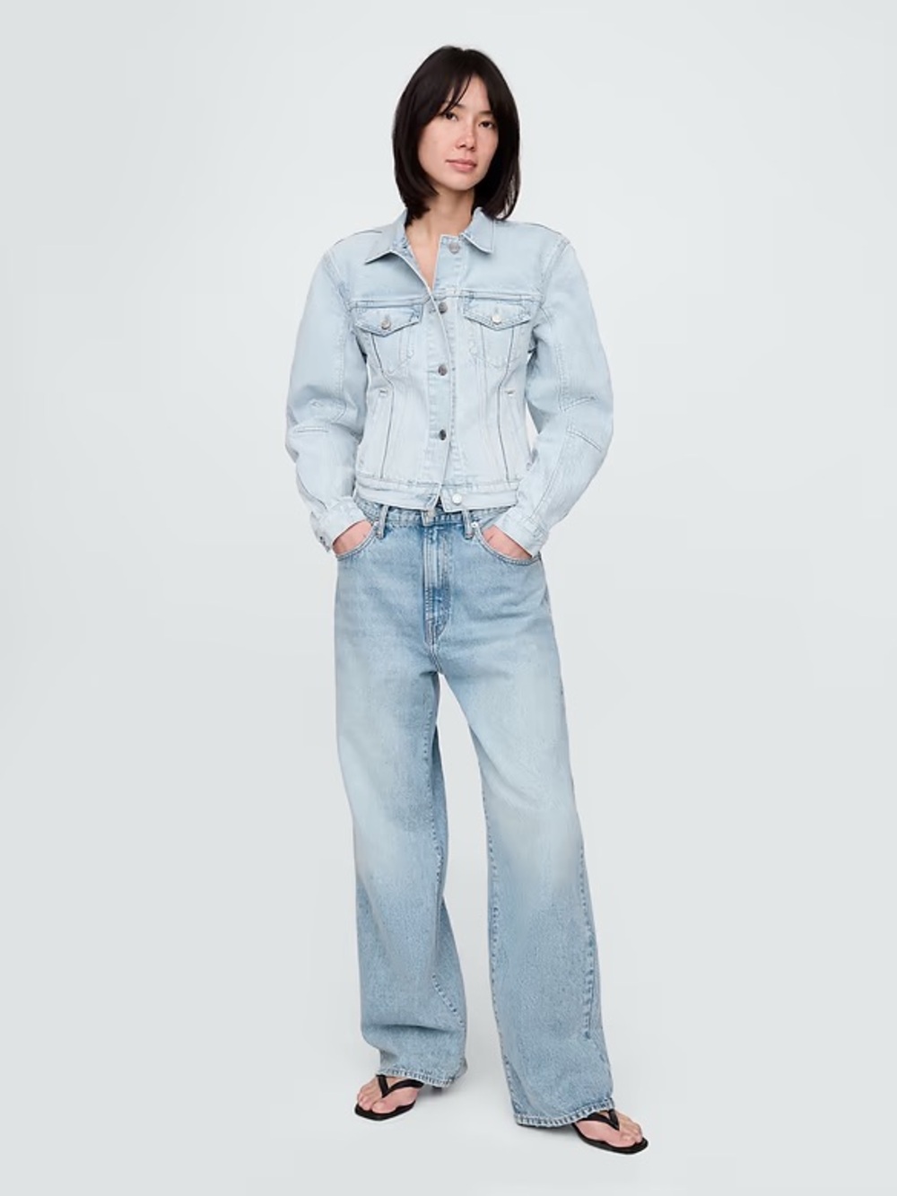 NWT GAP [$138] Women's Barrel Sleeve Super Light Wash Denim Jacket - Picture 3 of 6